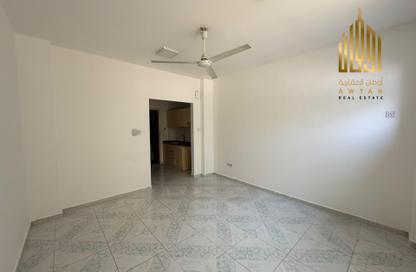 Apartment - Studio - 1 Bathroom for rent in Al Mahatta Building - Al Mahatta - Al Qasimia - Sharjah Apartment - Studio - 1 Bathroom for rent in Al Mahatta Building - Al Mahatta - Al Qasimia - Sharjah