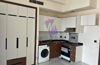 Apartment - Studio - 1 Bathroom for rent in Lawnz by Danube Block 3 - Lawnz by Danube - International City - Dubai
