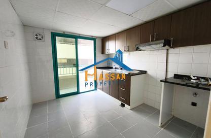 Apartment - 1 Bedroom - 2 Bathrooms for rent in Dar Al Majaz - Jamal Abdul Nasser Street - Al Majaz - Sharjah Apartment - 1 Bedroom - 2 Bathrooms for rent in Dar Al Majaz - Jamal Abdul Nasser Street - Al Majaz - Sharjah