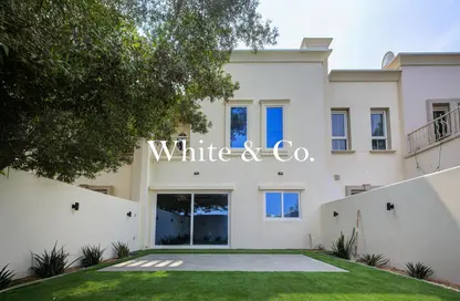 تاون هاوس - 2 غرف نوم - 3 حمامات للبيع في الينابيع 3 - الينابيع - دبي