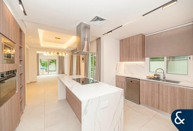 145062303 - Property Image 3