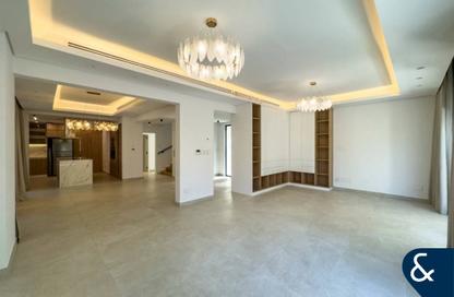 Villa - 4 - 4 for rent in Meadows 1 - Meadows - Dubai
