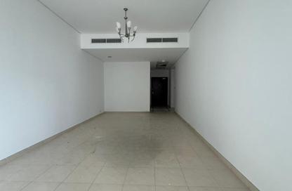 Apartment - 2 Bedrooms - 3 Bathrooms for rent in Sheikh Zayed Road - Dubai