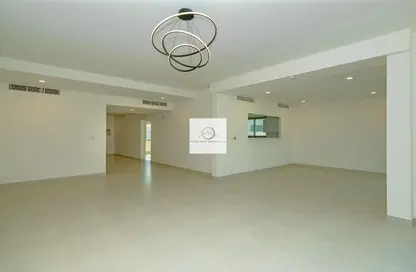 فيلا - 4 غرف نوم - 5 حمامات للايجار في جاردن فيو فيلا - قرية جبل علي - جبل علي - دبي