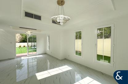 Villa - 3 Bedrooms - 3 Bathrooms for rent in Springs 4 - The Springs - Dubai