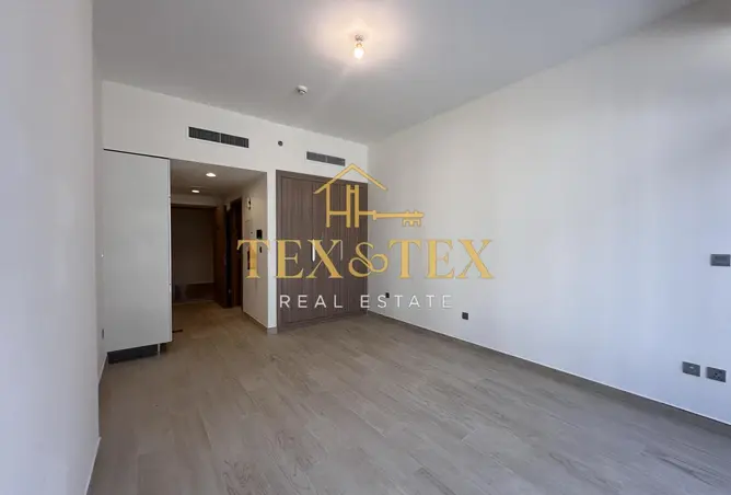 166521383 - Property Image 2