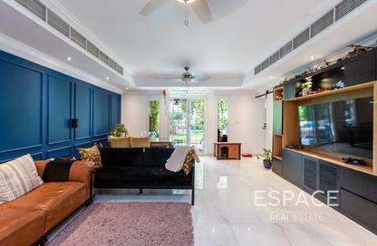 Villa - 3 Bedrooms - 3 Bathrooms for rent in Springs 14 - The Springs - Dubai