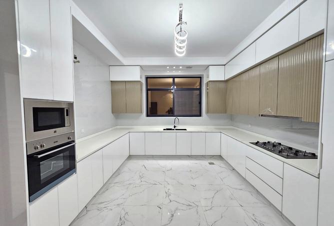 122942847 - Property Image 3