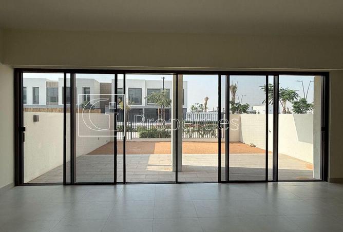 68272541 - صورة العقار 2