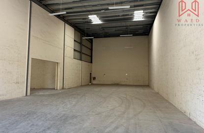Warehouse - Studio - 1 Bathroom for rent in Dubai Investment Park 1 (DIP 1) - Dubai Investment Park (DIP) - Dubai Warehouse - Studio - 1 Bathroom for rent in Dubai Investment Park 1 (DIP 1) - Dubai Investment Park (DIP) - Dubai