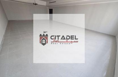 Apartment - 4 - 5 for rent in Al Khan Corniche - Al Khan - Sharjah Apartment - 4 - 5 for rent in Al Khan Corniche - Al Khan - Sharjah