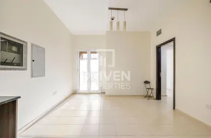 Apartment - 1 Bedroom - 2 Bathrooms for sale in Summer 2 - Summer - Seasons Community - District 15 - Jumeirah Village Circle - Dubai