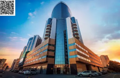 شقة - غرفة نوم - 2 حمامات للبيع في أورينت تاور 1 - أورينت تاور - البستان - عجمان