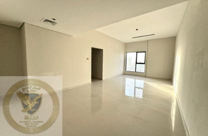 Apartment - 2 Bedrooms - 2 Bathrooms for rent in SRS Tower - Al Rashidiya 1 - Al Rashidiya - Ajman