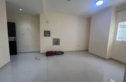 Apartment - 1 Bedroom - 2 Bathrooms for rent in New Al Taawun Road - Al Taawun - Sharjah Apartment - 1 Bedroom - 2 Bathrooms for rent in New Al Taawun Road - Al Taawun - Sharjah