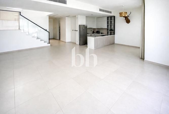70287519 - Property Image 2