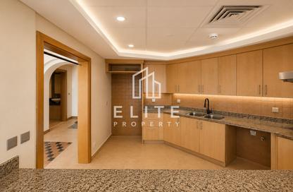 Apartment - 2 Bedrooms - 3 Bathrooms for rent in Al Habool - Shoreline Apartments - Palm Jumeirah - Dubai
