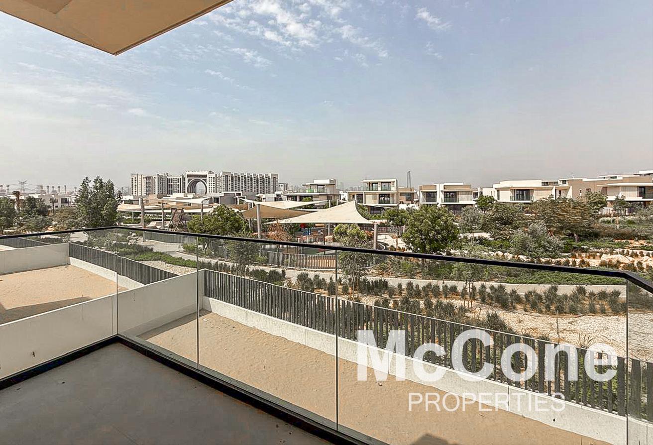 Marina Skyline View | Type E1 | Park Backing photo 26