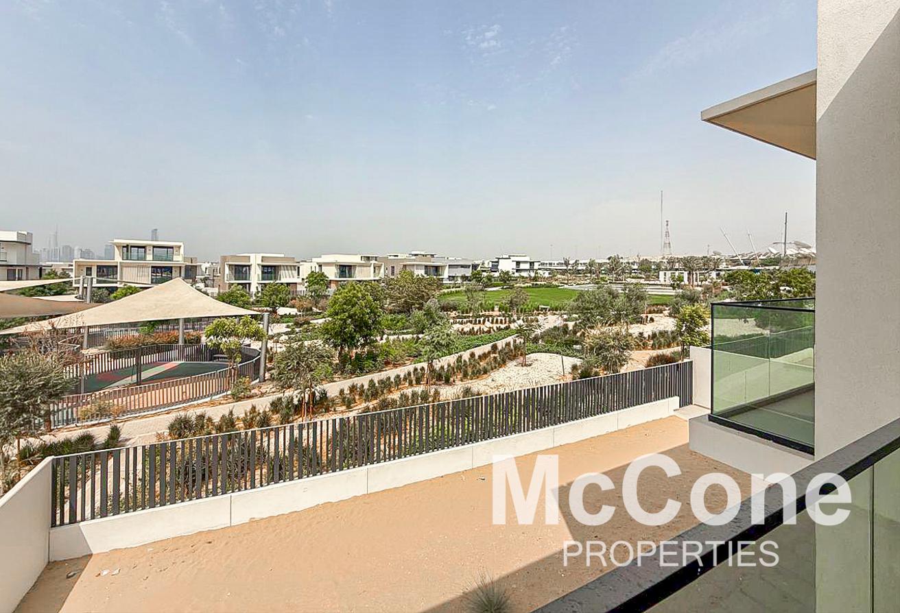 Marina Skyline View | Type E1 | Park Backing photo 25