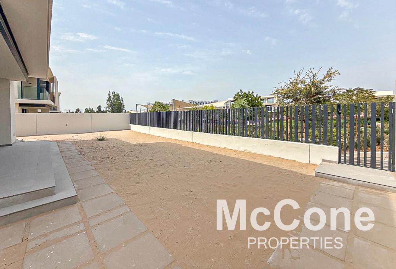 Marina Skyline View | Type E1 | Park Backing photo 27