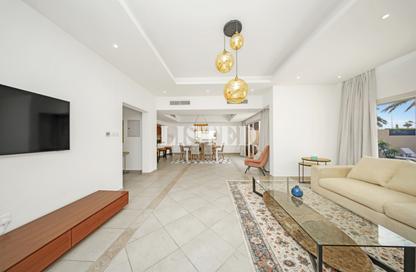 Townhouse - 3 Bedrooms - 3 Bathrooms for rent in The Townhouses at Al Hamra Village - Al Hamra Village - Ras Al Khaimah