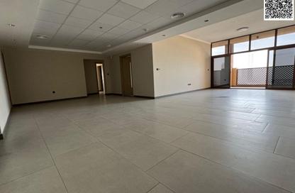 Apartment - 3 Bedrooms - 4 Bathrooms for rent in Ajman Corniche Residences - Ajman Corniche Road - Ajman