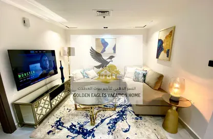 Apartment - 2 Bedrooms - 2 Bathrooms for rent in Beach Tower 1 - Al Khan Lagoon - Al Khan - Sharjah