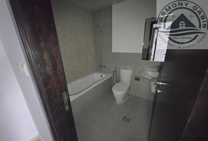 102003892 - Property Image 3