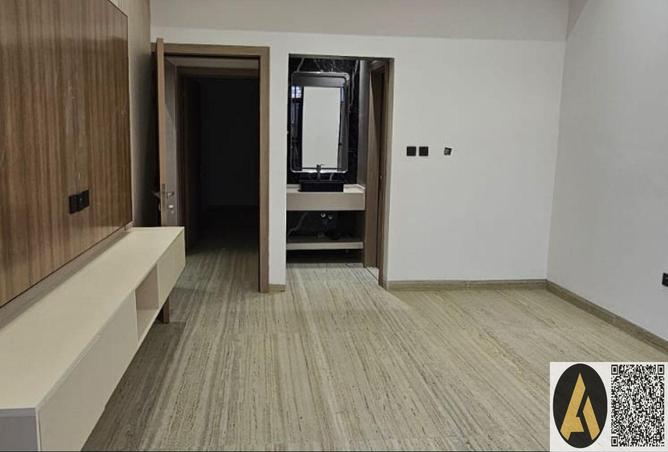 137439664 - Property Image 3