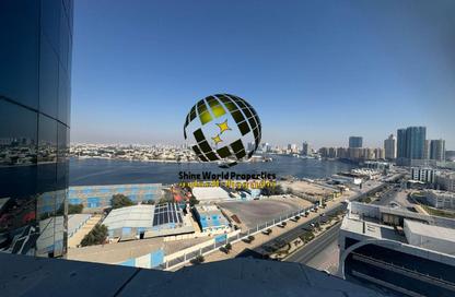 شقة - 2 غرف نوم - 3 حمامات للايجار في أورينت تاور 2 - أورينت تاور - البستان - عجمان