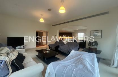 Villa - 2 Bedrooms - 2 Bathrooms for rent in District 8 - Jumeirah Village Triangle - Dubai