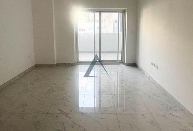 73114080 - Property Main Image