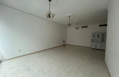 Apartment - 3 Bedrooms - 4 Bathrooms for rent in Al Majaz 2 - Al Majaz - Sharjah