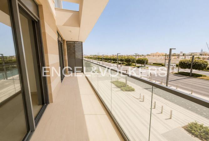 102837132 - Property Image 3