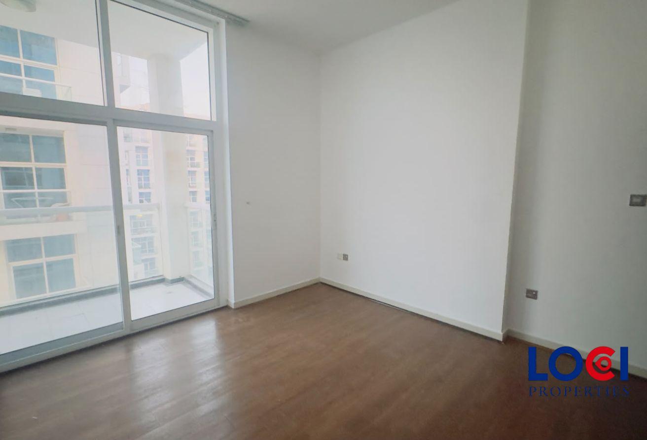 READY TO BOOK | FAMILY AREA | UPGRADED | SPACIOUS photo 5
