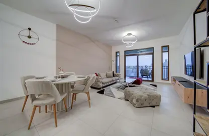 شقة - 2 غرف نوم - 2 حمامات للايجار في رحال 1 - مدينة جميرا ليفينج - أم سقيم - دبي