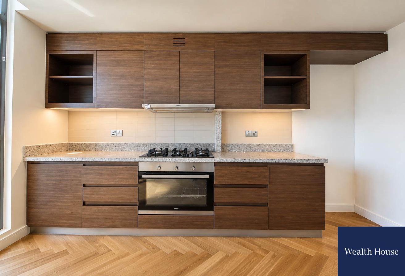 Vacant | 3BR + M | Park View | Spacious photo 6