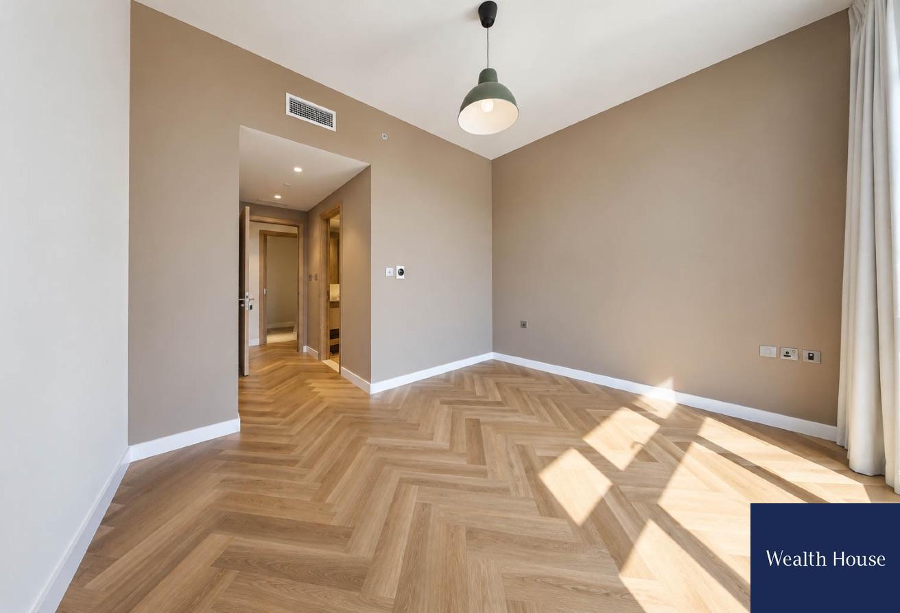 Vacant | 3BR + M | Park View | Spacious photo 12