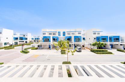 Townhouse - 5 - 6 for rent in Santorini - Damac Lagoons - Dubai