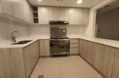 شقة - غرفة نوم - 2 حمامات للايجار في شقق مسك - الجادة - الشارقة شقة - غرفة نوم - 2 حمامات للايجار في شقق مسك - الجادة - الشارقة