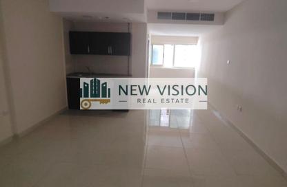 Apartment - Studio - 1 Bathroom for rent in New Al Taawun Road - Al Taawun - Sharjah