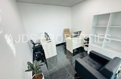 Office Space - Studio - 1 Bathroom for rent in Fatima Mohammad Ahmad Bin Suleiman Building - Al Raffa - Bur Dubai - Dubai