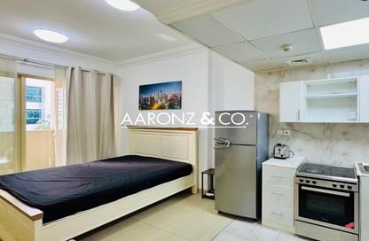 Apartment - Studio - 1 Bathroom for rent in Manchester Tower - Dubai Marina - Dubai