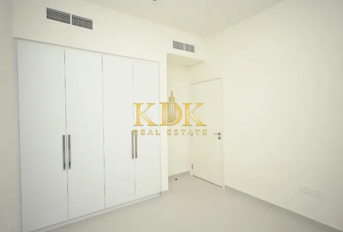 76964309 - Property Image 2