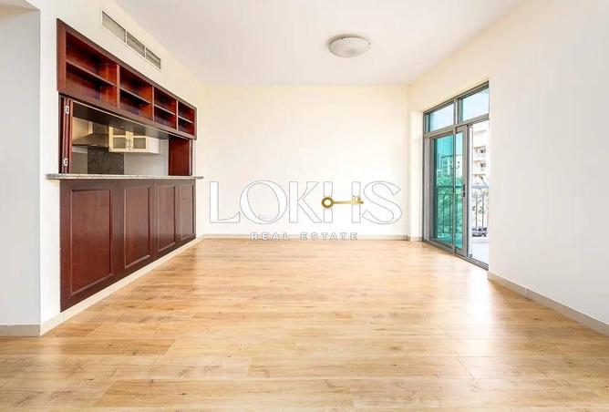 81924369 - Property Image 3