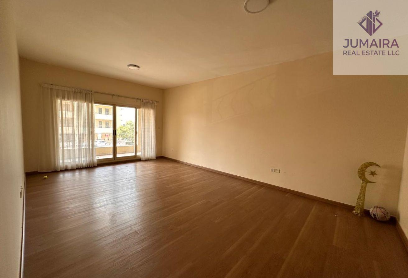 Spacious 2BR | Community & Al Hamra Mall View