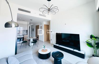 Apartment - 2 Bedrooms - 2 Bathrooms for rent in Burj Royale - Downtown Dubai - Dubai