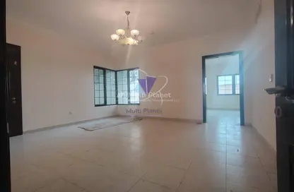 شقة - 2 غرف نوم - 2 حمامات للايجار في المعمورة - منطقة المرور - أبوظبي