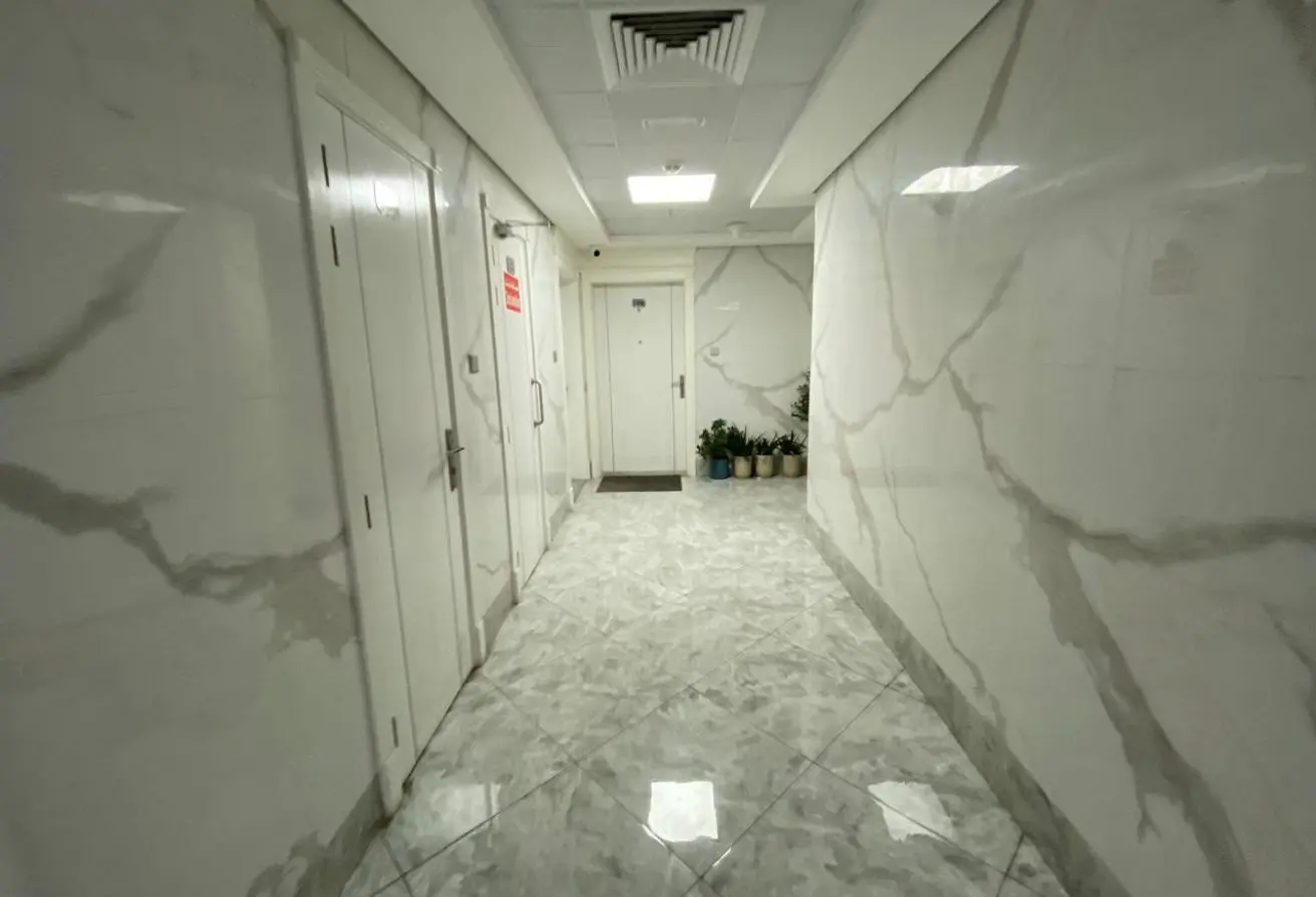 129737144 - Property Main Image