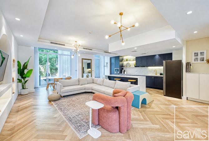 Park Backing | Extended | 3 Bed & Maids